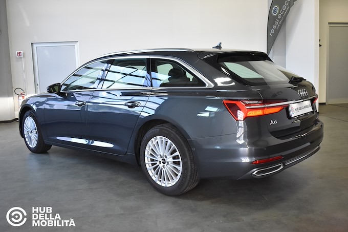 AUDI A6 Avant 45 3.0 TDI quattro ultra S tronic Business Design